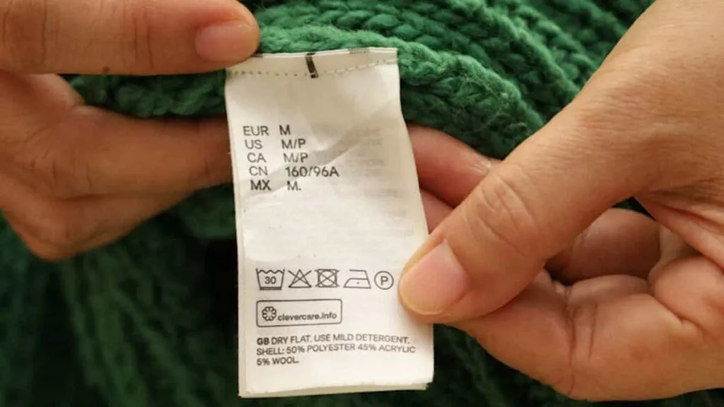 Jak bezpiecznie i skutecznie zdjąć metki z ubrań